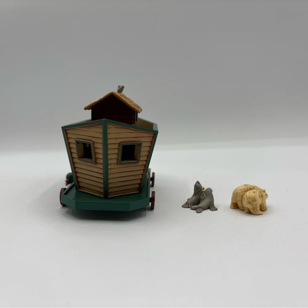 Hallmark Keepsake Ornament 1994 Noah’s‎ Ark Three Piece Set Special Edition
